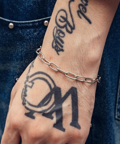 Subciety(サブサエティ)の「Square chain bracelet(ブレスレット・メンズ・シルバー・FREE)」の16枚目の写真