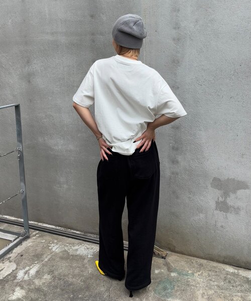 Sourcream（サワークリーム）の「2サイズ【Sourcream】PWステンシルプリントポケットTEE（Tシャツ/カットソー・レディース・グレー/ブラック/ホワイト・MEDIUM/LARGE）」の10枚目の写真