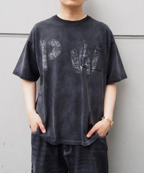 tシャツ 2サイズ「Sourcream」PWステンシルプリントポケットTEE レディース メンズ セール】2サイズ【Sourcream】PWステンシルプリントポケットTEE
