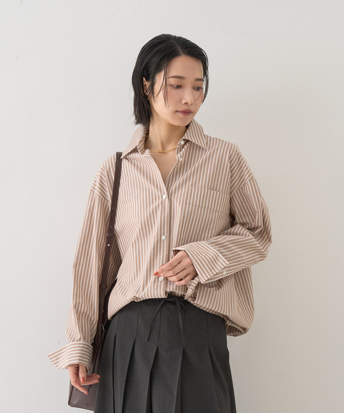 Rouge vif（ルージュヴィフ）の「ストライプメンズライクシャツ（シャツ/ブラウス・レディース・パープル/キャメル・フリー）」の4枚目の写真