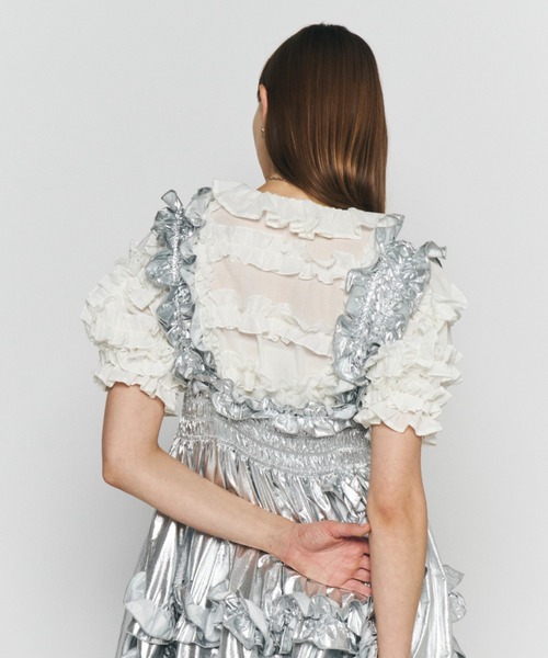 PERNA（ペルナ）の「ホイップフリルブラウス（シャツ/ブラウス・レディース・ブラック/ホワイト・FREE）」の10枚目の写真