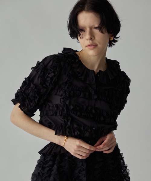 PERNA（ペルナ）の「ホイップフリルブラウス（シャツ/ブラウス・レディース・ブラック/ホワイト・FREE）」の14枚目の写真