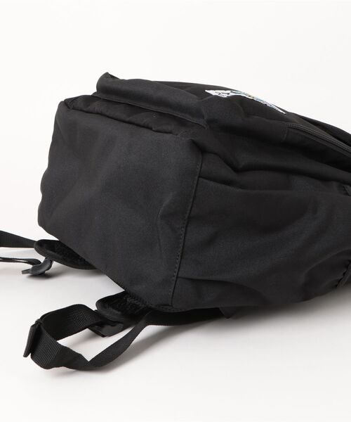 MEI OCEAN（メイオーシャン）の「MEI OCEAN バックパック ミッキーマウスコラボ　20L(ST)（バックパック/リュック・メンズ・ブラック・FREE）」の3枚目の写真