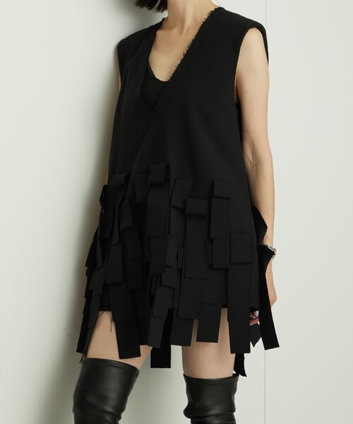 AEWEN MATOPH（イウエン マトフ）の「＜AEWEN MATOPH＞フリンジミニワンピース（ワンピース・レディース・ベージュ/ブラック・FREE）」の5枚目の写真