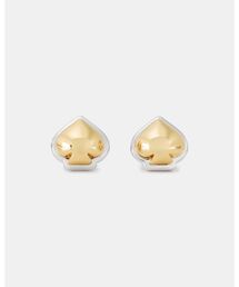 kate spade new york（ケイトスペード ニューヨーク）の「スカルプテッド スペード ミニ ピアス（ピアス（両耳用）・メンズ）」