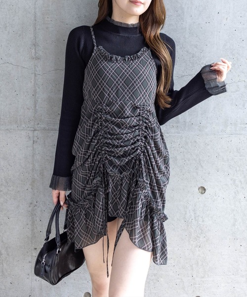 clear（クリア）の「チェック柄シャーリングシアーチュニック[着回し力抜群 ガーリー キャミ]（チュニック・レディース・チャコールグレー/ベージュ/ブラウン・F）」の2枚目の写真