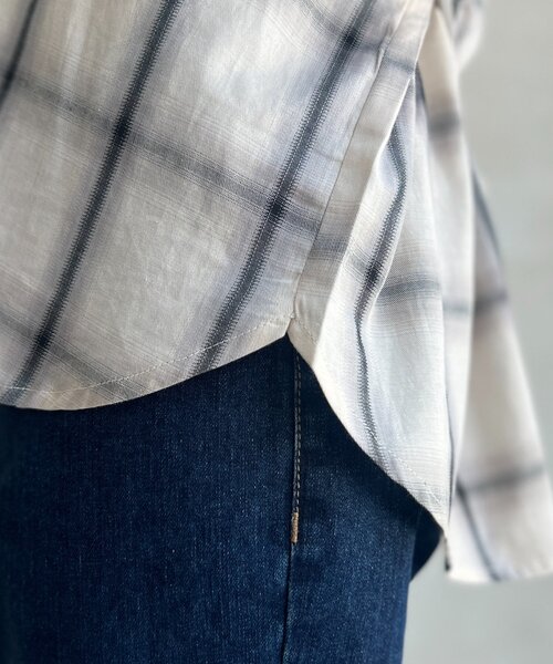 Chez toi（シェトワ）の「ウエスト絞りチェックシャツ（シャツ/ブラウス・レディース・ホワイト/ネイビー/イエロー・FREE）」の18枚目の写真