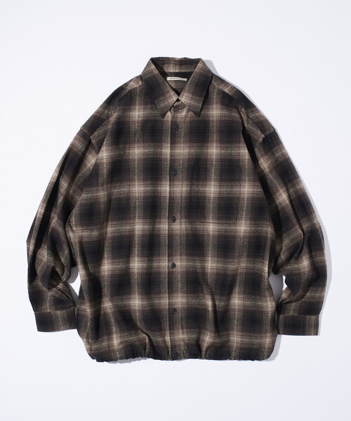 FREAK'S STORE(フリークスストア)の「限定展開 ワイドシルエット オンブレチェック スピンドル シャツ(シャツ/ブラウス・メンズ・ブラウン/ブルー/ブラック/オリーブ・LARGE/MEDIUM/SMALL)」の5枚目の写真