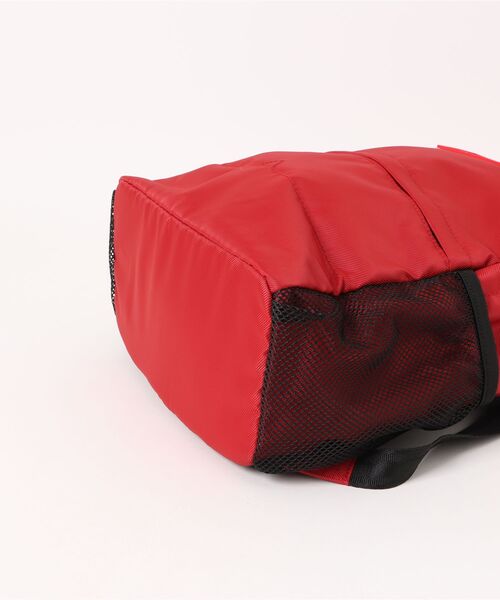 HUNTER（ハンター）の「【HUNTER】ハンター　ORIGINAL ESSENTIAL BACKPACK SMALL　バックパック（バックパック/リュック・レディース・ブラック/ネイビー/オリーブ/レッド・FREE）」の6枚目の写真