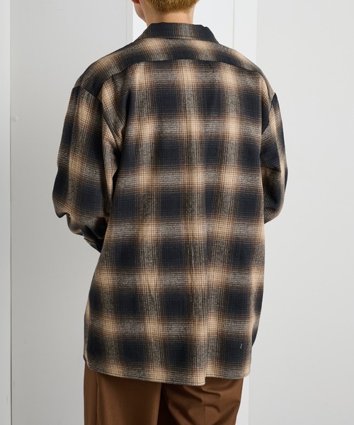 Dickies(ディッキーズ)の「【Dickies】ピーチツイルワークシャツ 5422-9100(シャツ/ブラウス・メンズ・ブラック/チャコールグレー/ブラウン・LL/M/L)」の7枚目の写真