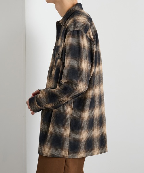 Dickies(ディッキーズ)の「【Dickies】ピーチツイルワークシャツ 5422-9100(シャツ/ブラウス・メンズ・ブラック/チャコールグレー/ブラウン・LL/M/L)」の6枚目の写真