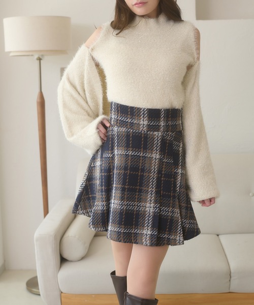 Ambre Neige(アンブルネージュ)の「plaid pattern flare mini skirt / チェックフレアミニスカート(スカート・レディース・ブラック/レッド系その他/ネイビー・FREE)」の17枚目の写真
