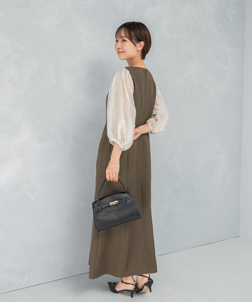 URBAN RESEARCH ROSSO WOMEN（アーバンリサーチ　ロッソ）の「ドッキングスリーブVネックワンピース（ワンピース・レディース・ブラック/カーキ・FREE）」の4枚目の写真