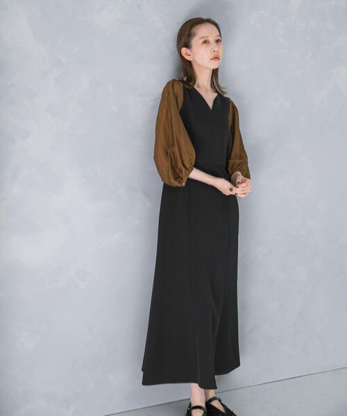 URBAN RESEARCH ROSSO WOMEN（アーバンリサーチ　ロッソ）の「ドッキングスリーブVネックワンピース（ワンピース・レディース・ブラック/カーキ・FREE）」の13枚目の写真