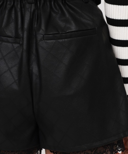 ROYAL PARTY（ロイヤルパーティー）の「ベルト付レースヘムフェイクレザーショートパンツ（その他パンツ・レディース・ブラック/オフホワイト/ブラウン・FREE）」の12枚目の写真