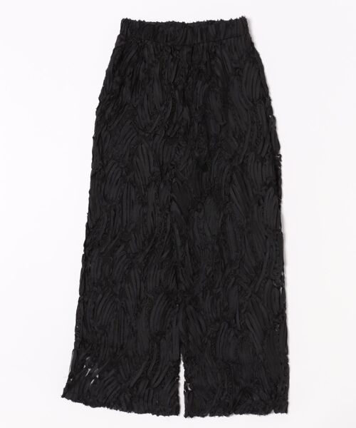 OandI（オーアンドアイ）の「エンボスジャガードワイドパンツ（その他パンツ・レディース・ホワイト/ブラック・FREE）」の2枚目の写真