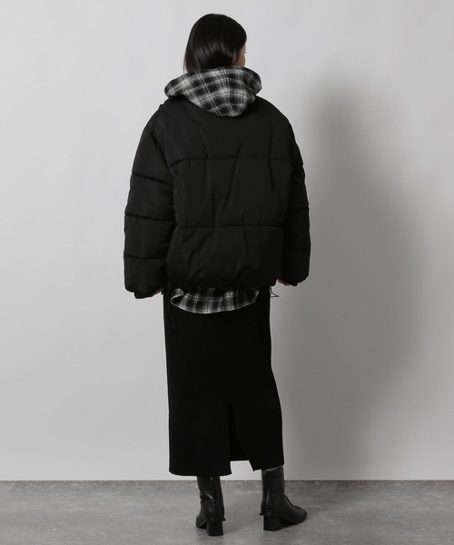 LAKOLE（ラコレ）の「＜選べる着丈＞12ゲージ総針ニットナロースカート / 607508（スカート・レディース・レッド/モカ/ブラック・LARGE/MEDIUM）」の6枚目の写真