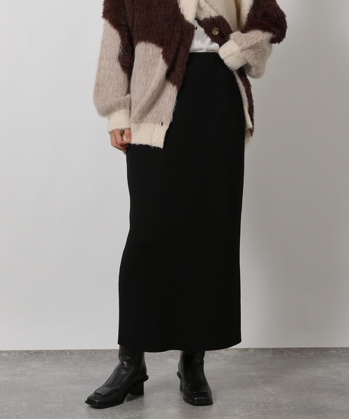 LAKOLE（ラコレ）の「＜選べる着丈＞12ゲージ総針ニットナロースカート / 607508（スカート・レディース・レッド/モカ/ブラック・LARGE/MEDIUM）」の10枚目の写真