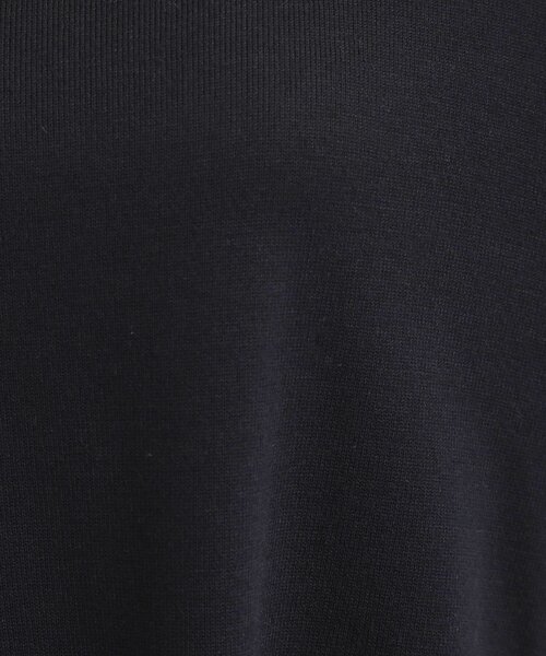 SHOO・LA・RUE（シューラルー）の「【洗濯機可/毛玉レス】アウトスタイルもきれいに決まる サイドスリットニット【CIRCRIC】（ニット/セーター・レディース・ダークブラウン/グリーン系/レッド系/ブラック/ホワイト系5/グレー・04/03/02/01）」の14枚目の写真