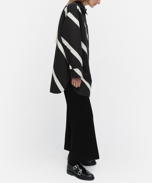 marimekko（マリメッコ）の「Heitto Basso / shirt（シャツ/ブラウス・レディース・ブラック・36/34）」の8枚目の写真