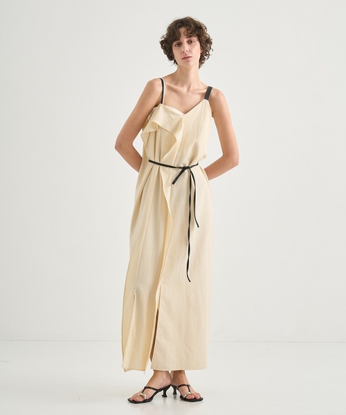 CITY TOKYO（シティトウキョウ）の「Leather Belted Camisole Dress/レザーベルテッドキャミソールドレス/ワンピース（ワンピース・レディース・ブラック/キナリ・1/2）」の7枚目の写真