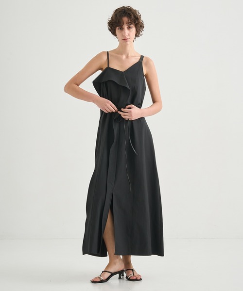 CITY TOKYO（シティトウキョウ）の「Leather Belted Camisole Dress/レザーベルテッドキャミソールドレス/ワンピース（ワンピース・レディース・ブラック/キナリ・1/2）」の11枚目の写真