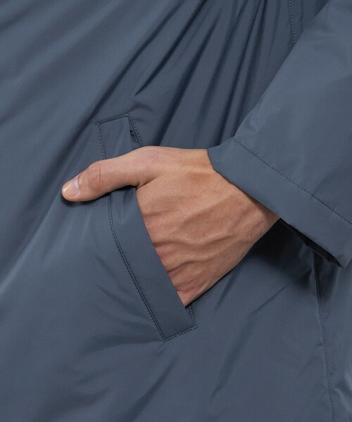 MACKINTOSH LONDON（マッキントッシュ ロンドン）の「【CROFTON】【HEAVENRY LIGHT CLOUD】ライトウェイトフーデッドブルゾン（ブルゾン・メンズ・ブルー/ブラック・40/42/38）」の13枚目の写真