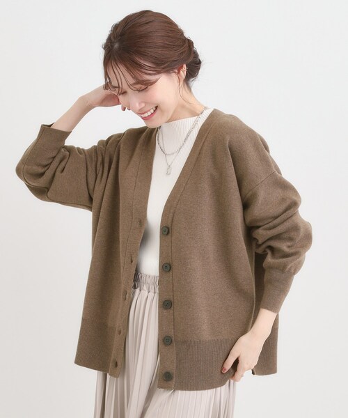 ebure ブラウン Vネック カーディガン セール】【洗える/毛玉レス】表面がきれいなVネックカーディガン