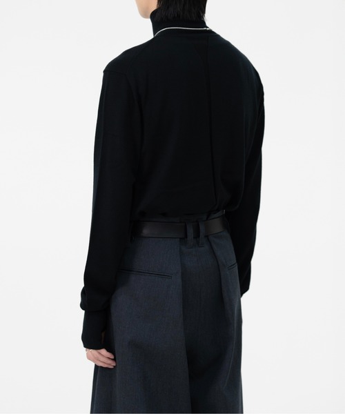 LAPIIS（ラピス）の「MERINO WOOL THUMBHOLE TURTLENECK KNIT（ニット/セーター・メンズ・ブラック/チャコールグレー/ブラウン/ブルー・MEDIUM/LARGE）」の16枚目の写真