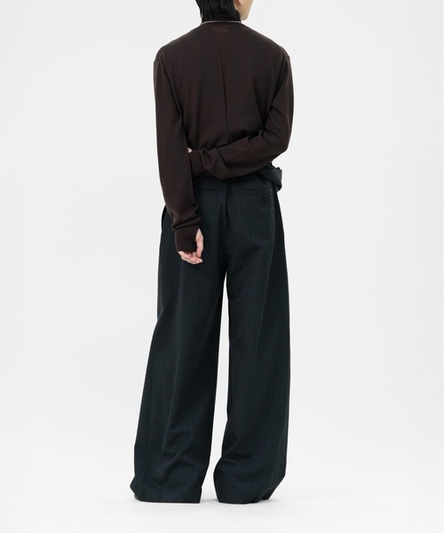 LAPIIS（ラピス）の「MERINO WOOL THUMBHOLE TURTLENECK KNIT（ニット/セーター・メンズ・ブラック/チャコールグレー/ブラウン/ブルー・MEDIUM/LARGE）」の20枚目の写真