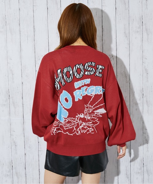 GORGE(ゴージ)の「《バックロゴ×グラフィック》レディースジャガード ニット ルーズシルエット 秋冬(ニット/セーター・レディース・ブラック/オフホワイト/グレー/レッド・F)」の2枚目の写真