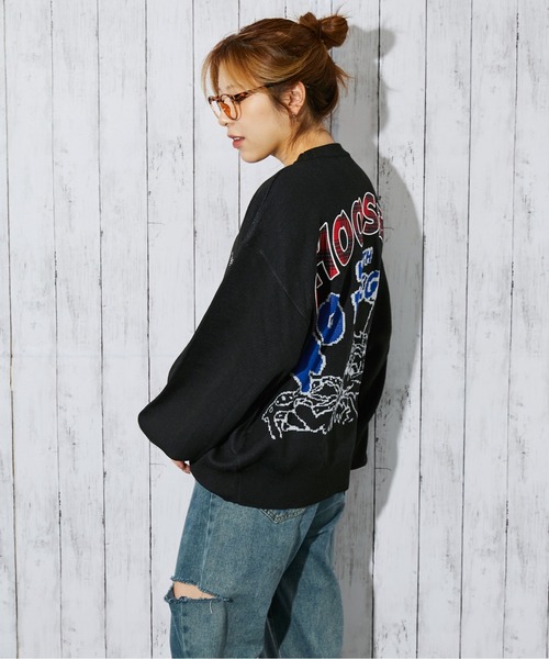 GORGE(ゴージ)の「《バックロゴ×グラフィック》レディースジャガード ニット ルーズシルエット 秋冬(ニット/セーター・レディース・ブラック/オフホワイト/グレー/レッド・F)」の6枚目の写真