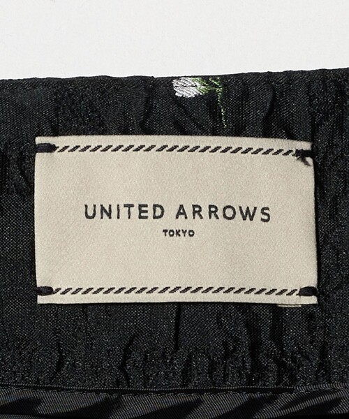 UNITED ARROWS(ユナイテッドアローズ)の「スクエア フラワー ジャガード キャミソール(キャミソール・レディース・その他1・FREE)」の15枚目の写真