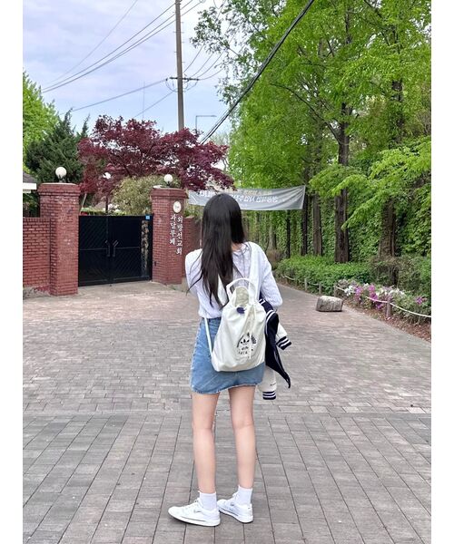 MUSINSA STANDARD WOMAN(ムシンサスタンダードウーマン)の「レディースデニムミニスカート【ライトインディゴ】(スカート・レディース・その他・X-SMALL/SMALL/MEDIUM/LARGE)」の11枚目の写真