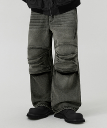TRILLION（トリリオン）の「Knee Cap Multi Dart Washing Wide Denim Pants (NORMAL BLACK)（デニムパンツ・メンズ）」