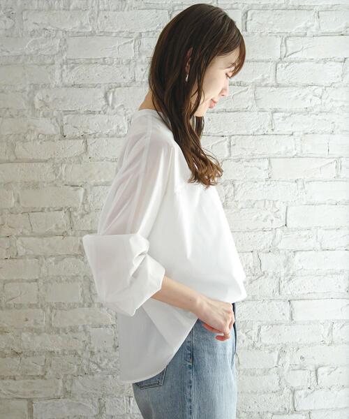 URBAN RESEARCH Sonny Label(アーバンリサーチサニーレーベル)の「『WEB限定』フロントタックバンドカラーシャツ(シャツ/ブラウス・レディース・ブルー/ライトベージュ/ホワイト系その他/ホワイト/ドット・FREE)」の7枚目の写真