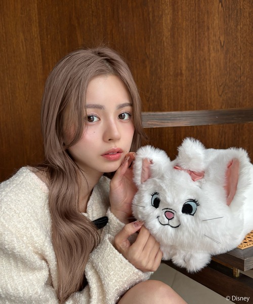 my twilight(マイトワイライト)の「【Disney】おしゃれキャット/マリー/ぬいぐるみショルダーバッグ(ショルダーバッグ・レディース・ホワイト・FREE)」の5枚目の写真