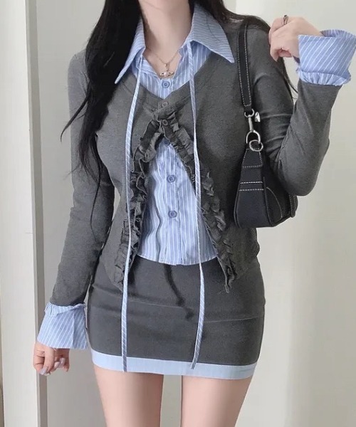 yuue' ( wear )(ユーイ)の「フェイクレイヤードフリルリボントップス(Tシャツ/カットソー・レディース・グレー/ネイビー/ホワイト・FREE)」の10枚目の写真