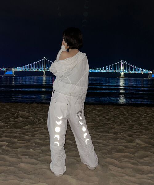 NYXX(エヌワイエックスエックス)の「STRAP BELTED FAUX LEATHER PANTS WHITE(その他パンツ・レディース・その他・SMALL/MEDIUM)」の5枚目の写真
