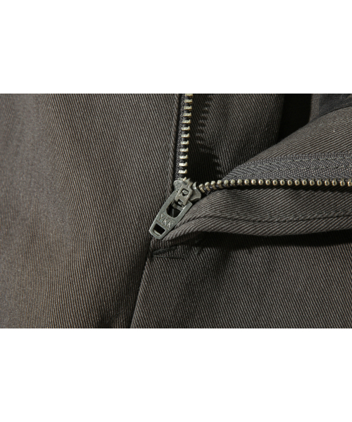BASEMOMENT(ベースモーメント)の「ベルリンツーピンタックワイドチノパンツセージグレー(その他パンツ・メンズ・その他・LARGE/X-LARGE/MEDIUM)」の10枚目の写真
