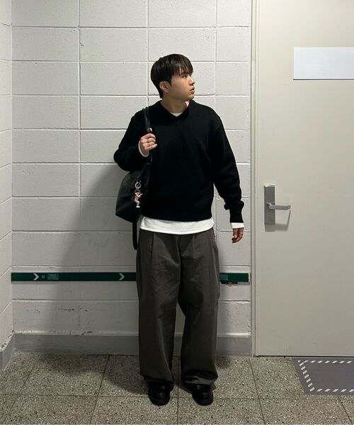 BASEMOMENT(ベースモーメント)の「ベルリンツーピンタックワイドチノパンツセージグレー(その他パンツ・メンズ・その他・LARGE/X-LARGE/MEDIUM)」の3枚目の写真