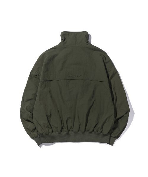 EXTRAORDINARY(エクストラオーディナリー)の「PUCKERING POCKET JUMPER KHAKI(ナイロンジャケット・メンズ・その他・X-LARGE/LARGE/MEDIUM)」の8枚目の写真
