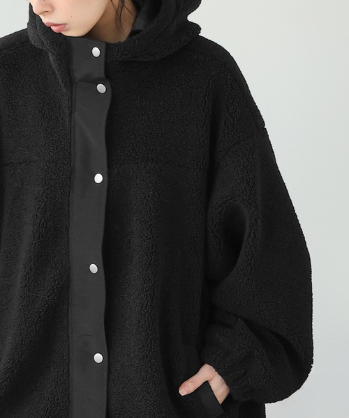 itto...(イット)の「ボアビッグシルエット フード付ロングブルゾン(ブルゾン・レディース・アイボリー/ブラック・M)」の16枚目の写真