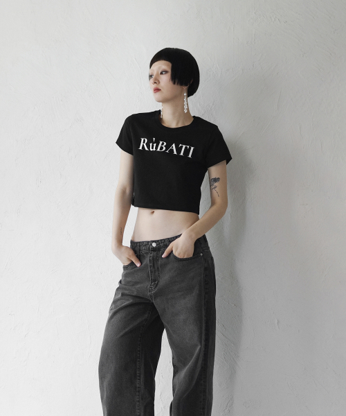 RUBATI(ルバティ)の「ロゴクロップTシャツ_ブラック(Tシャツ/カットソー・レディース・その他・size2/size1)」の3枚目の写真