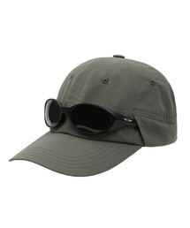 URH（アンダーコントロールロードハイカー）の「ランニングサングラスボールキャップ URH - C - 007 - OPT - WASHED - N (6COLOR)（キャップ）」