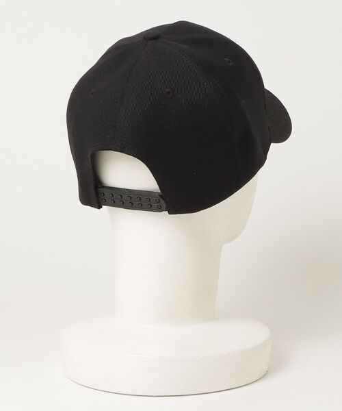 VANQUISH（ヴァンキッシュ）の「VANQUISH / ヴァンキッシュ VA Circle アイコンキャップ（ニットキャップ/ビーニー・メンズ・ブラック・FREE）」の2枚目の写真