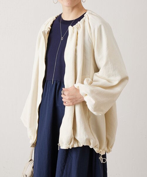 BEARDSLEY（ビアズリー）の「ギャザーブルゾン（ノーカラージャケット・レディース・ブラック/アイボリー・FREE）」の10枚目の写真