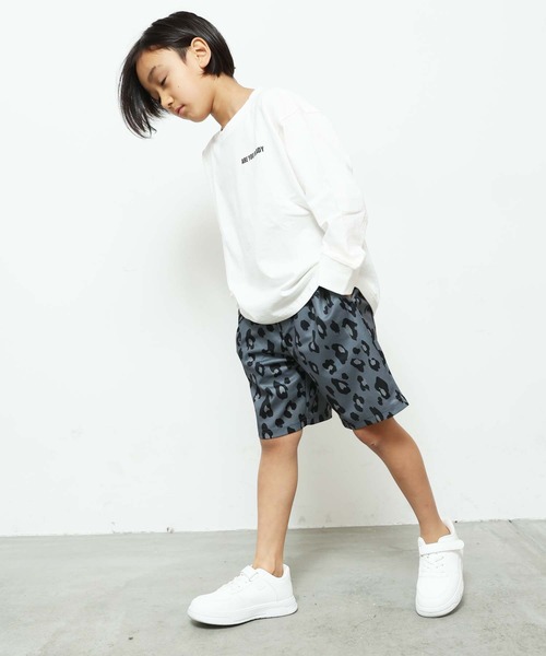 SHISKY（シスキー）の「DRY/ドライメッシュ 総柄ハーフパンツ（デニムパンツ・キッズ・グレー系その他2/グレー系その他3/ベージュ系その他/ベージュ系その他2/ブラック系その他2/グレー系その他/ブラック系その他/ブラック系その他3・110/120/130/140/150/160）」の4枚目の写真