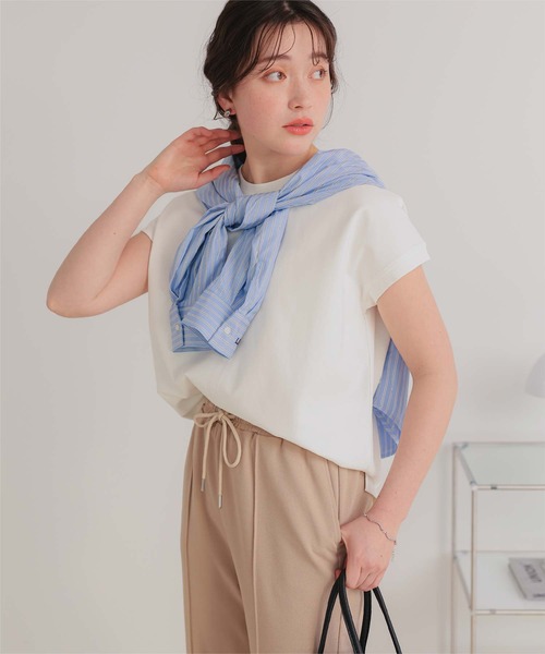 titivate(ティティベイト)の「機能性カットソーフレンチスリーブトップス(Tシャツ/カットソー・レディース・ブラウン/ホワイト/ピンク/ブラック/ライトブルー/グレイッシュベージュ/チャコール・L/M/S)」の2枚目の写真