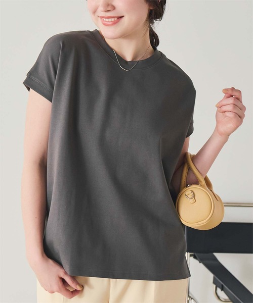 titivate(ティティベイト)の「機能性カットソーフレンチスリーブトップス(Tシャツ/カットソー・レディース・ブラウン/ホワイト/ピンク/ブラック/ライトブルー/グレイッシュベージュ/チャコール・L/M/S)」の18枚目の写真
